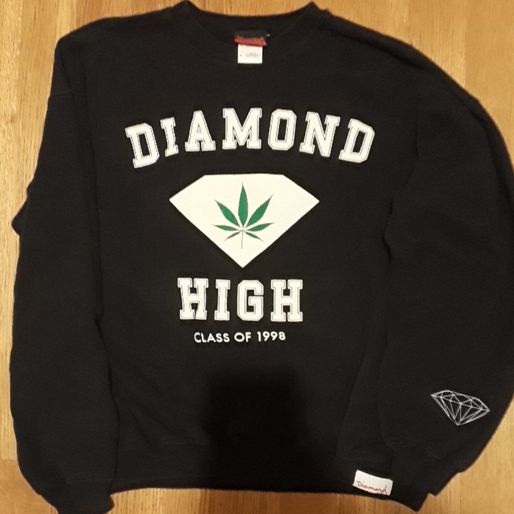 Diamond supply company sweater